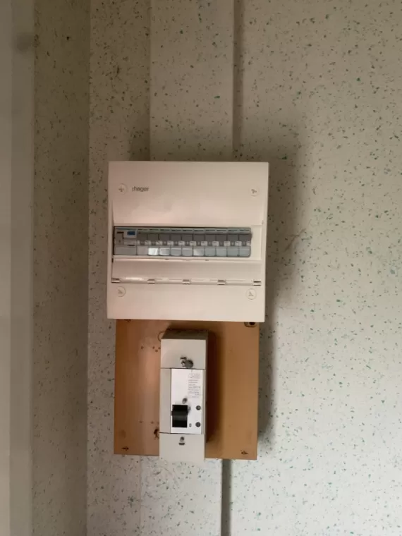 Remplacement tableau électrique par votre électricien à ambérieu en bugey, Bourg-en-Bresse, Moisselec
