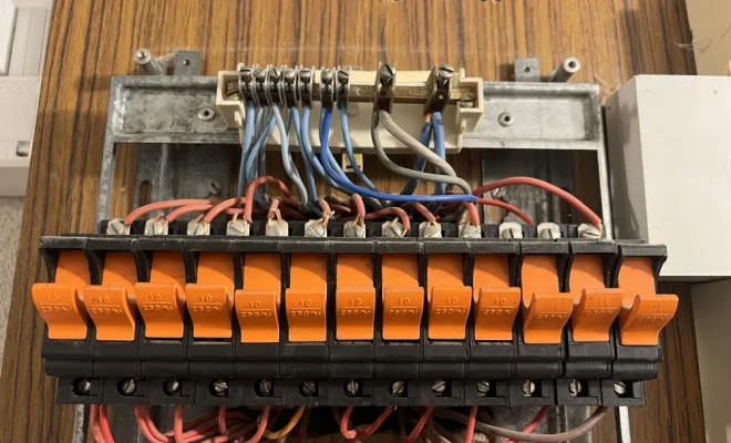 Mise en sécurité tableau électrique par votre électricien à Saint-Jus, Bourg-en-Bresse, Moisselec